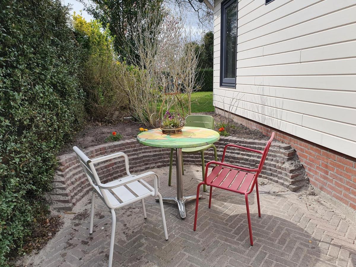 Logement De Garage Sneek Luaran gambar